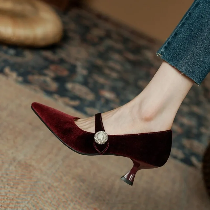 Women'S Shoes - Wijnrode Mary Jane schoenen met puntige